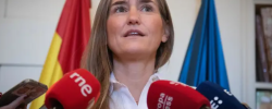 La vicepresidenta del Gobierno y ministra para la Transición Ecológica y el Reto Demográfico, Sara Aagesen, ofrece declaraciones a los medios, en la sede del Ministerio